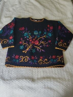 VTG United States Sweaters Floral Black Knit Sweater with Teal & Purple Accents